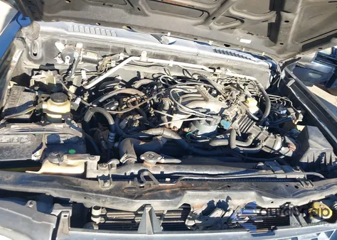 2004 Nissan Xterra Xe из США, поврежденный, VIN 5N1ED28T04C656686